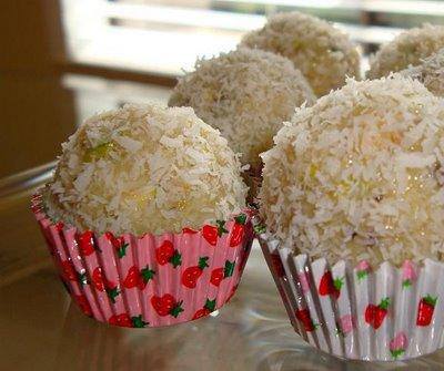 993590_625614184115362_1410520033_n