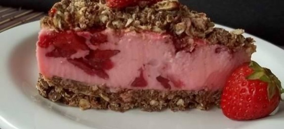 994302_1750068861798084_594683469_n