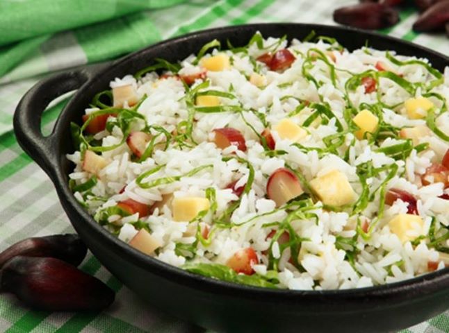 998905_10151674000250479_225689834_n