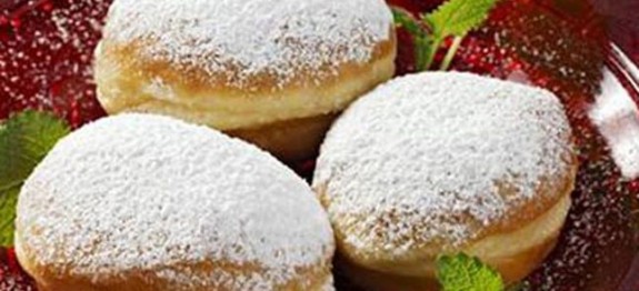 942127_10151747605985479_2087426517_n