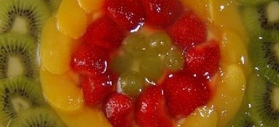 946207_10151702745865479_1715625342_n