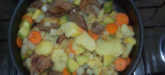 994533_644085118934935_2018396007_n