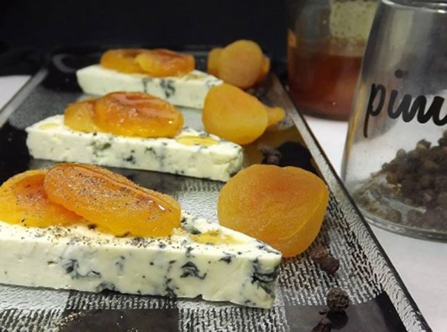 1016045_10151772589290479_948296295_n