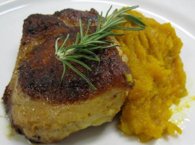 1098421_10151776685575479_499260155_n