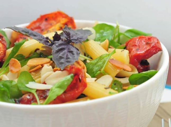 1157586_10151789139870479_751099759_n (1)