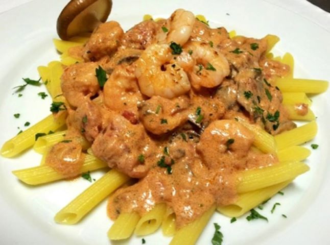 1186036_10151820184580479_1358790733_n