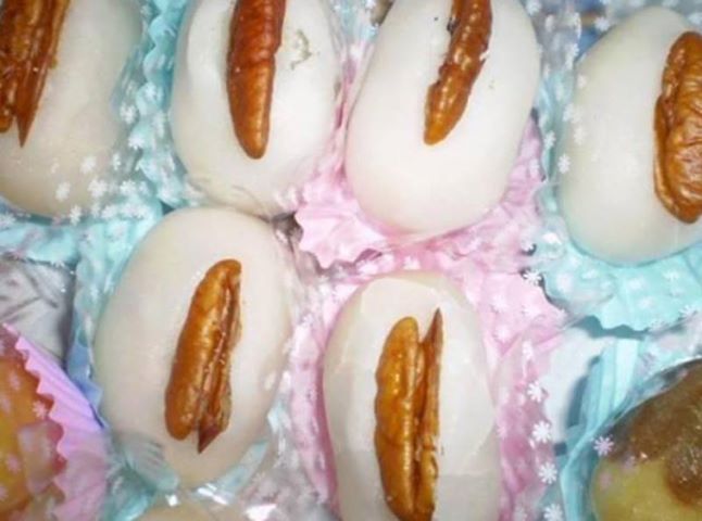 282901_10151776687910479_1744141044_n