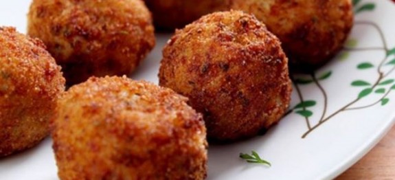 533883_10151757527165479_1843794118_n