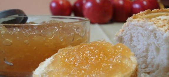 550965_648642135145900_857603237_n