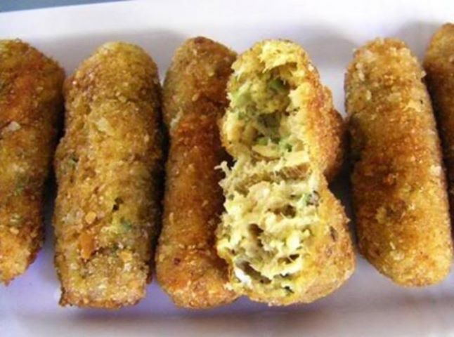 554863_10151762256155479_2090080410_n