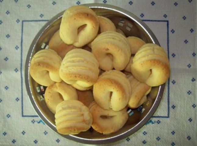 556681_10151757810540479_212270588_n