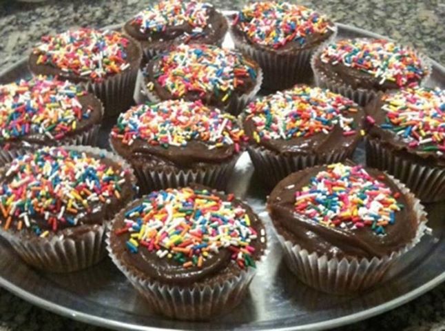 73513_10151754803725479_1424453865_n