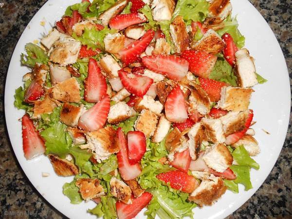 936524_651095738233873_1556964347_n