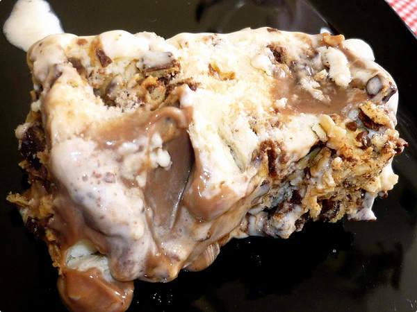 1234053_673795362630577_669379733_n