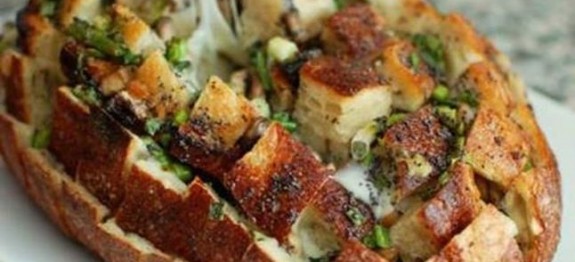 1235500_10151864667535479_1683352679_n