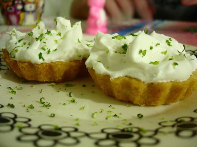 540094_666380540038726_283028444_n