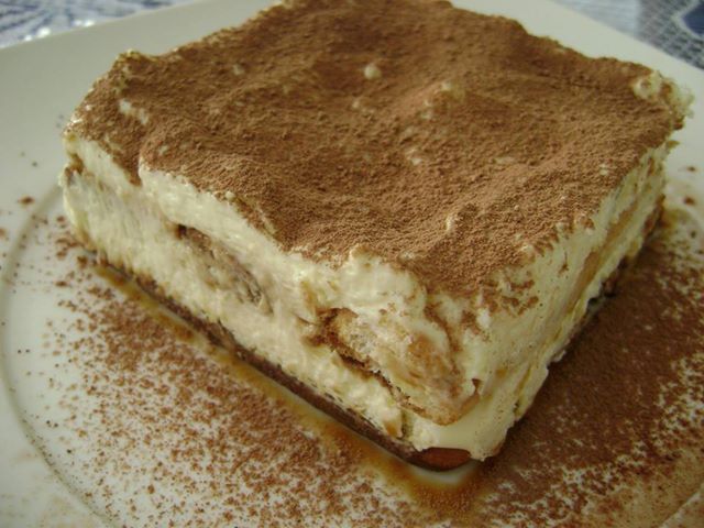 559804_672307322779381_1199017385_n