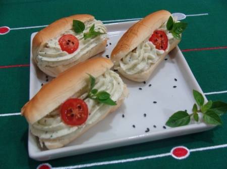 994890_10151873190530479_1472352675_n