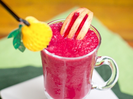 vitamina-de-beterraba-com-ades-maca-f8-80443