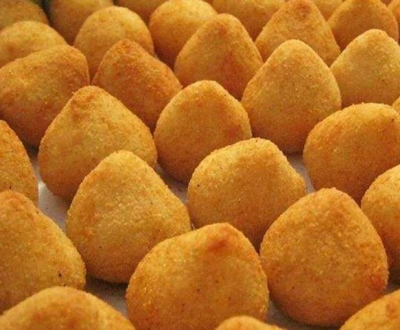 1377499_308259685978782_1442342550_n