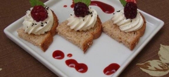 1378653_10151920268535479_1234780778_n