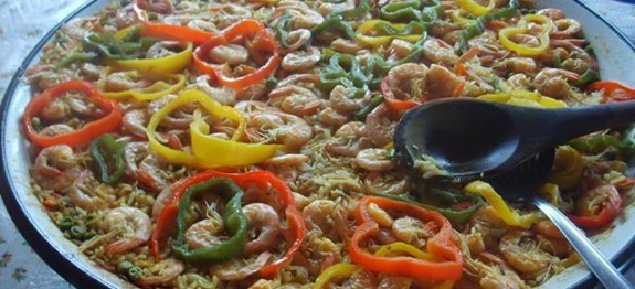 564096_692443990765714_435930275_n