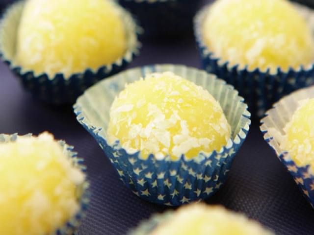 1395216_318106451660772_1388070042_n