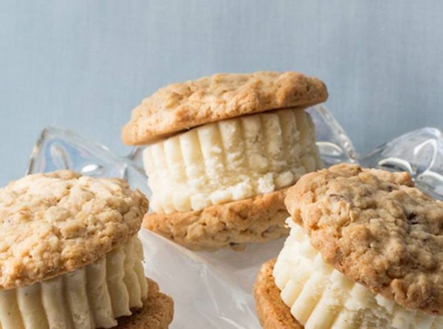 1476313_10152003762645479_648531836_n