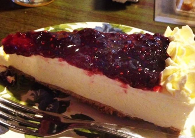 544124_10151952425885479_1279725640_n