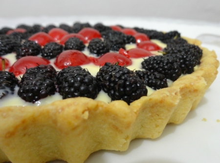 torta-de-amoras-e-cerejas-f8-113115