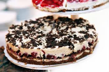 1468731_10151712468660588_847848001_n