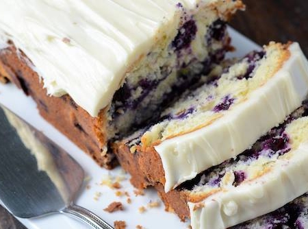 bolo-de-cream-cheese-com-limao-e-amoras-f8-113925