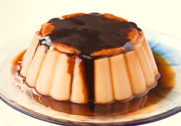 flan-de-baunilha-com-calda-de-chocolate