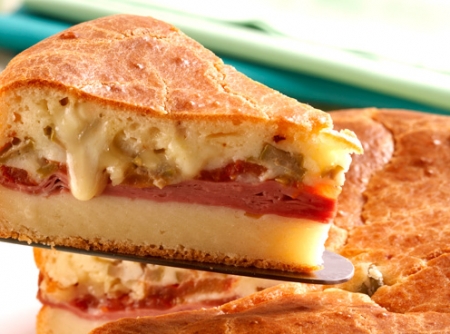 torta-de-liquidificador-de-mortadela-e-cream-cheese-f8-16613