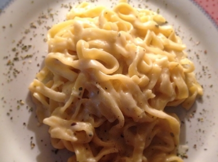 talharim-ao-molho-de-queijo-meia-cura-f8-114809