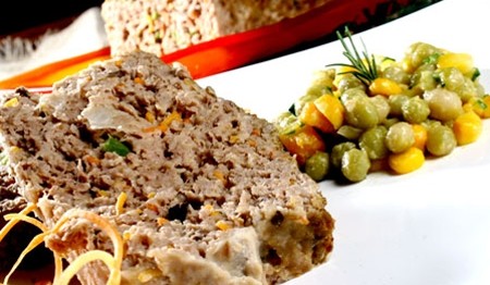 bolo-de-carne-com-legumes-f8-3109