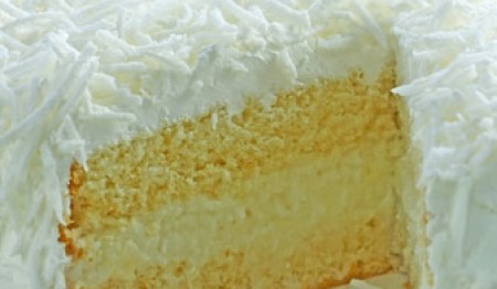 bolo-com-recheio-de-coco-f8-41325