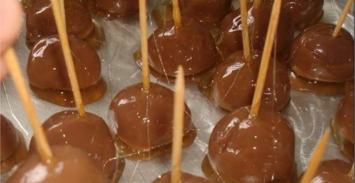 10628208_898590706817707_1634104465947460595_n