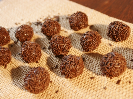 brigadeiro-com-creme-de-leite-f8-16594