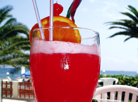 coquetel-de-frutas-com-vodka-f8-11512
