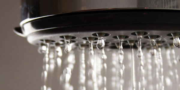 Devemos-tomar-banho-uma-vez-a-cada-três-dias-afirma-a-ciência