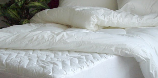 COMO-REMOVER-MANCHAS-DE-URINA-DO-COLCHÃO-610×300