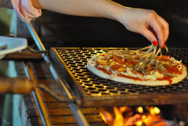 pizza-pepperoni-no-fogo