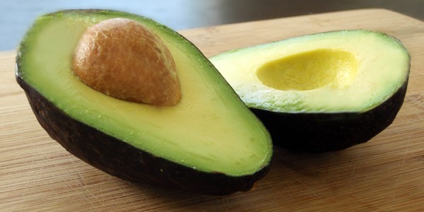 caroco_abacate_segredo_1-600×300