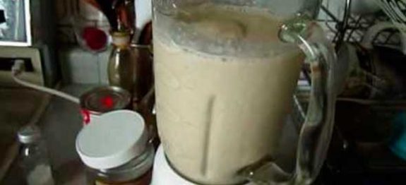 Fortalecer-las-Rodillas-con-Batido-de-Piña-Canela-y-Avena