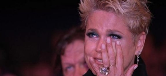furiosa-xuxa-meneghel-revela-o-pesadelo-que-vive-e-choca-o-pais