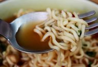 large_miojo-saude-nao-combinam