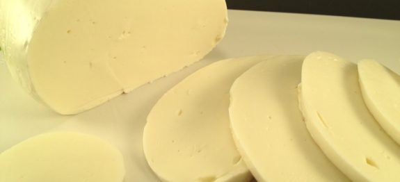 Queijo Mussarela Caseiro