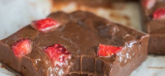 Fudge de Nutella e Morango