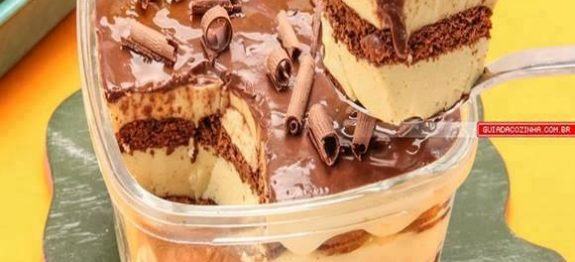 PAVÊ DE MARACUJÁ COM CHOCOLATE